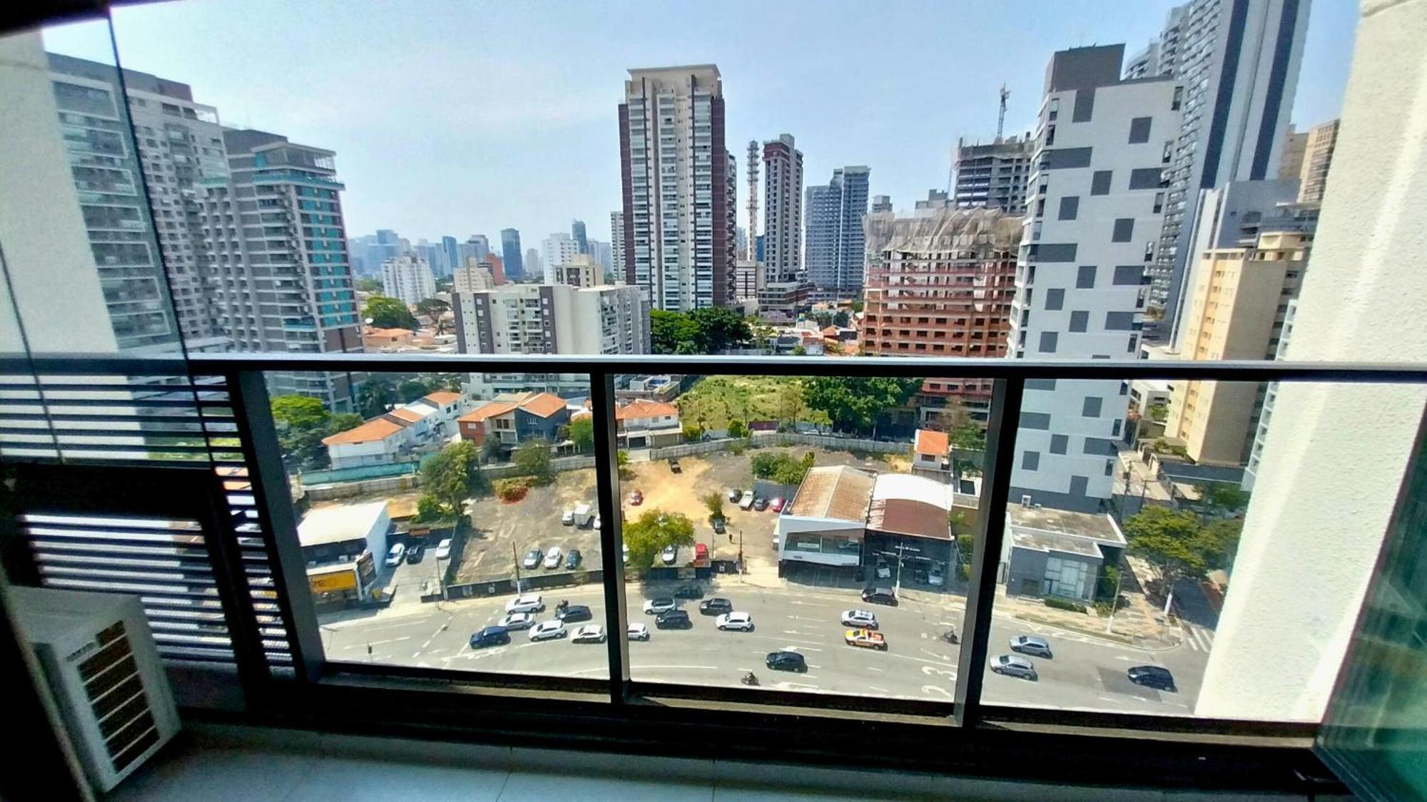 Book Sampa - Haus 1408 140m Metro Brooklin